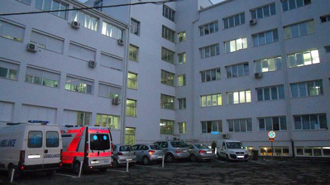 Фудбалерите на ФК „Пелистер“ по укажаната лекарска помош пуштени се на домашно лекување