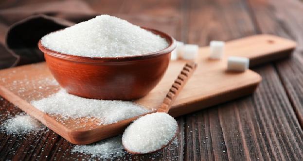Полоши од шеќерот: Штетни последици кои ги предизвикуваат вештачките засладувачи