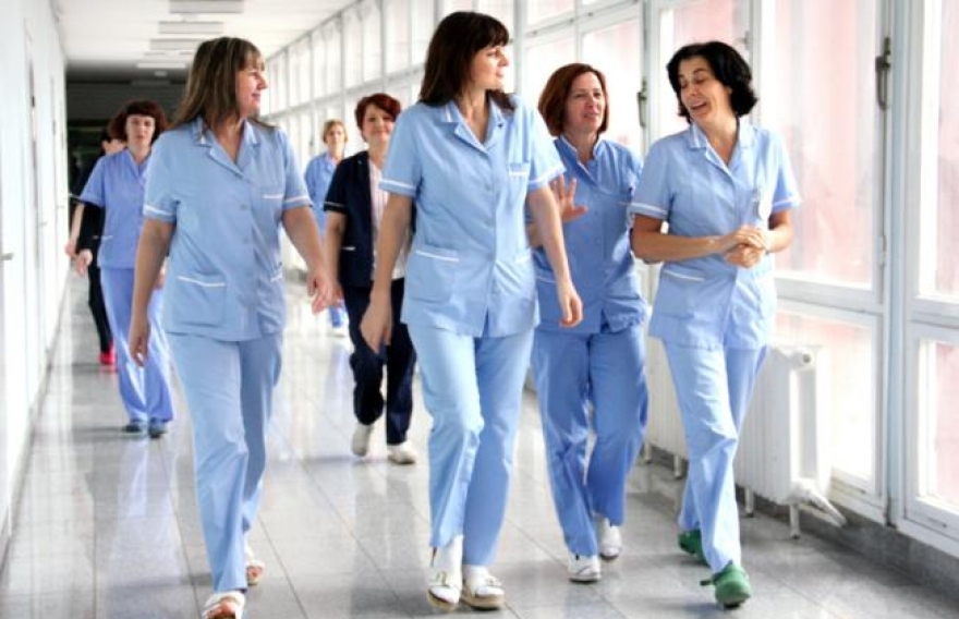 Ги пребројуваат медицинските сестри пред избори