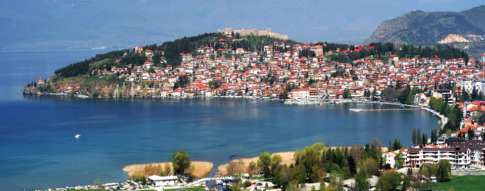 На мекици во Охрид се заразиле 12 луѓе, над 40 се во самоизолација: Таткото е извор, а поканил 200 лица