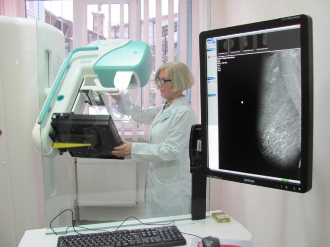 Конечно во штипската болница мамографот ставен во функција