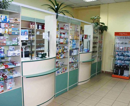 Охрид и Струга немаат дежурни аптеки, Филипче смета дека не заслужуваат или?