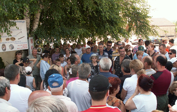 Граѓаните од Кисела Вода најавија блокади на Центарот за зависници во декември