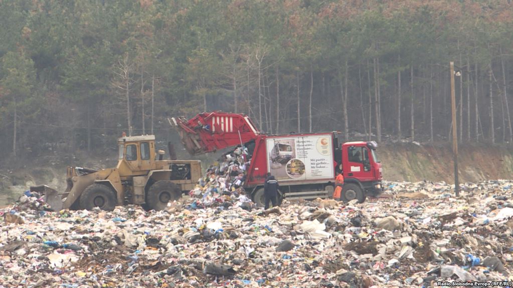 Медицинскиот отпад како обично ѓубре. Последно мерење за загадувањето од работата на Дрисла во декември 2017-та!!!