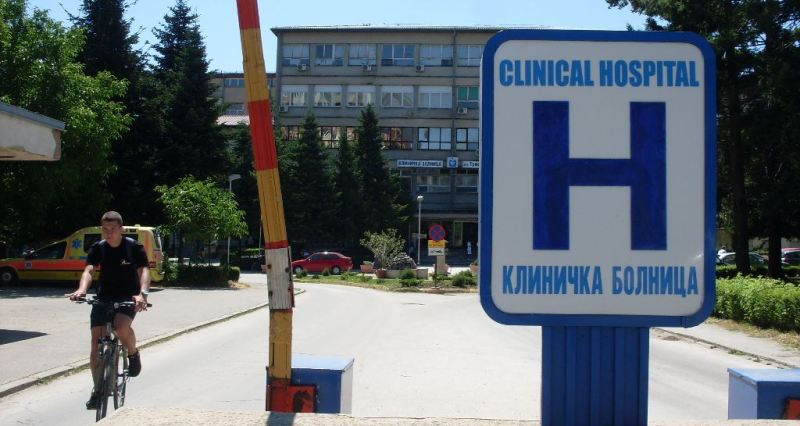 Закани, притисоци и уцени е секојдневнието за медицинскиот персонал во болницата во Битола