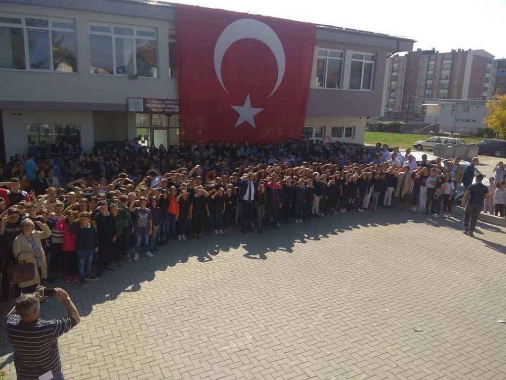 Инспекциски надзор во училиштето во Гостивар каде учениците ја поздравија воената операција во Сирија