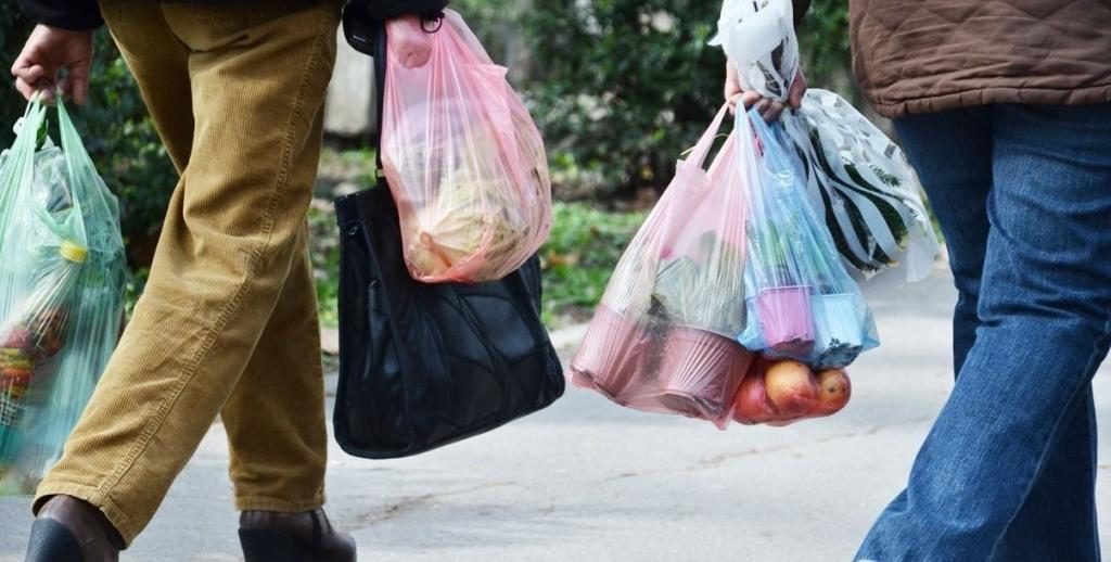 Од 1-ви декември стапува на сила забраната за употреба на пластични ќеси