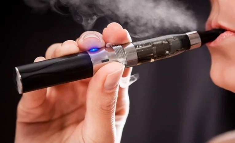 Електронските цигари можна причина за смртта на 34 луѓе во САД
