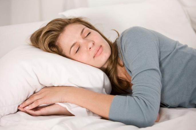 Колку часа спиете во текот на ноќта? Дознајте дали ви се заканува мозочен удар