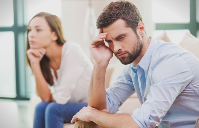 Мажите кои финансиски зависат од жените се под голем стрес