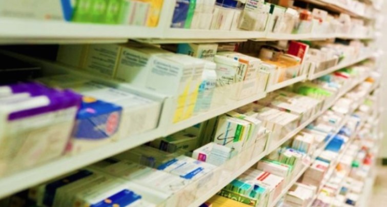 Здружението на приватни аптеки против одлуката на МЗ за проширување на мрежата на аптеки