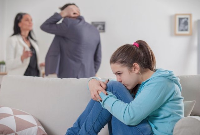 Несреќниот брак е поболен за децата отколку разводот