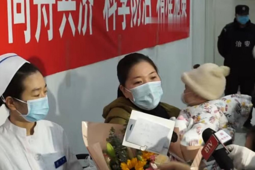Нови 889 случаи на заразени од коронавирус во Кина