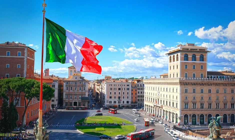 Италија најпогодена земја во Европа со Ковид-19, бројот на починати се искачи на 52