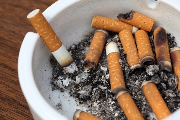 Редовно празнете го пепелникот: Дури и изгасната цигара е лоша за здравјето