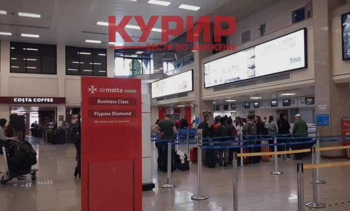 СВЕДОШТВО ЗА КУРИР: Македонски патници преживуваат голгота на Малта- авионот им е откажан, МНР одбива да им помогне