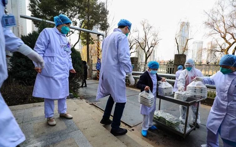 Заболени 52 здравствени работници од коронавирус, најголем број се заразиле на работа