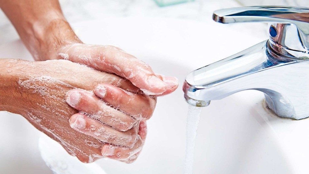 Доколку претерате со миењето на рацете ризикувате појава на контактен екцем