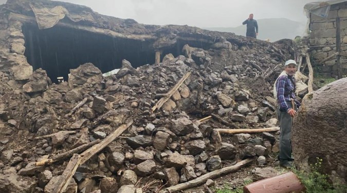Едно лице загина, девет се повредени во земјотресот во Турција