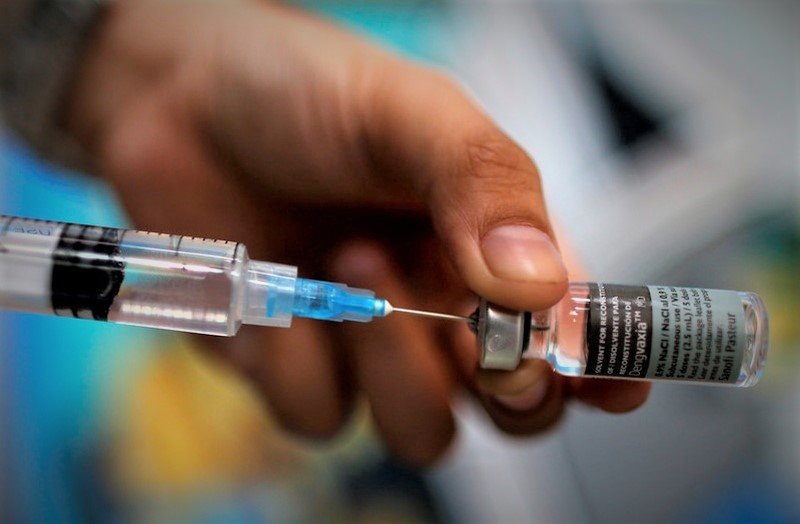 Процесот на вакцинација без закажување започнал со турканици по скопските поликлиники