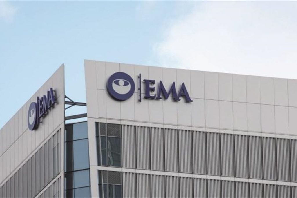ЕМА денеска одобри две верзии на вакцини против варијантата омикрон