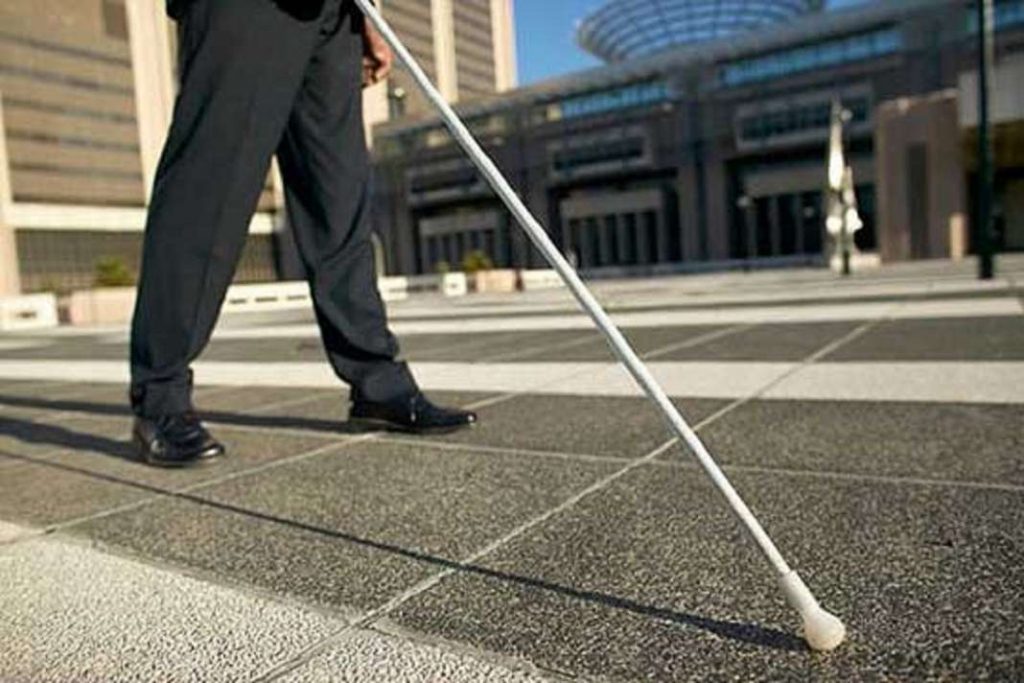 Во чест на Меѓународниот ден на слепите, Националниот сојуз на слепи потсетува на важноста за независното движење
