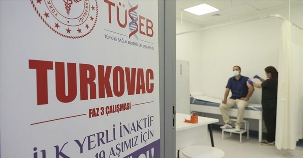 Турската вакцина Турковак е одобрена за итна употреба од турските власти