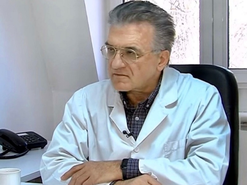 Даниловски: Скандалозна е одлуката на Комисијата за заразни болести да не го набави лекот „Паксловид“