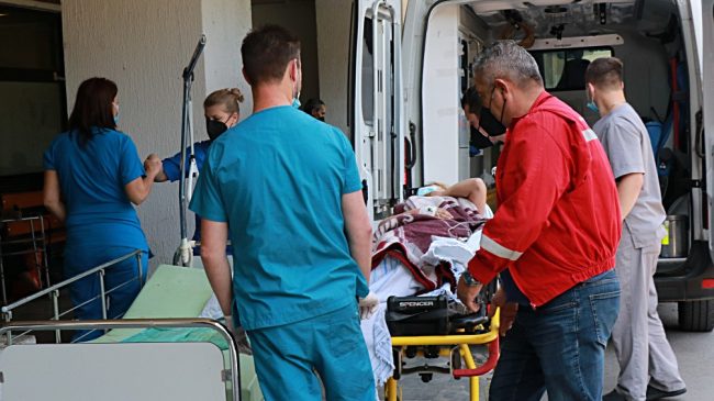 За време на викендов со Ковид-19 се заразиле нови 1171 случаи, а 3 лица починале