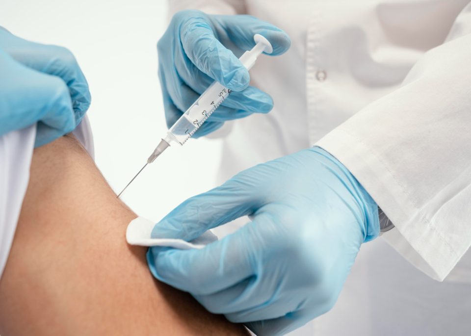 Над 61.000 граѓани вакцинирани против сезонски грип- вакцинацијата најдобра превентивна мерка