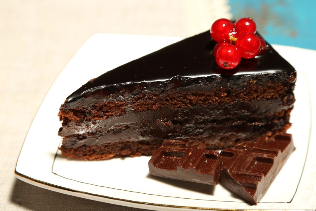Чоколадна торта без брашно еве го рецептот